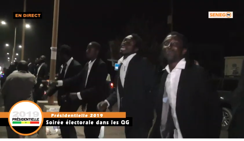 Senego TV : Au siège de Bby, les talibés de Modou Kara Mbacké dansent la victoire. Regardez !