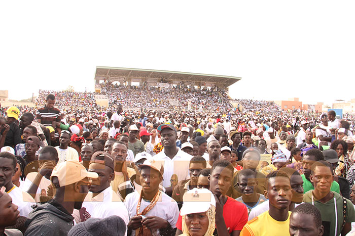 (5 Photos) – Les premières images du Grand Meeting de Macky Sall à Tivaouane. Regardez !