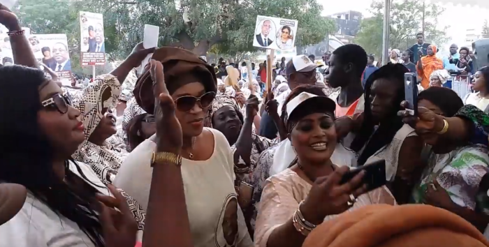 Vidéo : Lala Aïcha Fall fédère les Hlm pour la victoire de Macky Sall. Regardez !