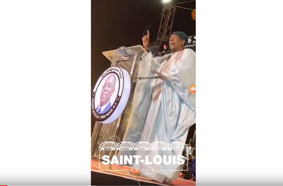 Vidéo – Présidentielle 2019 : Le discours du marabout de Wally Seck rassure Macky
