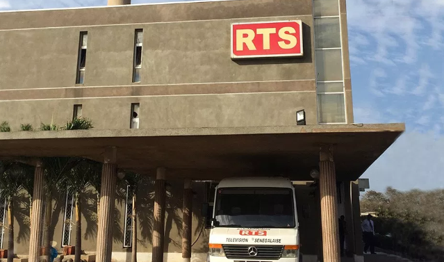 Vidéo – La réaction des 5 candidats de passage à la Rts…