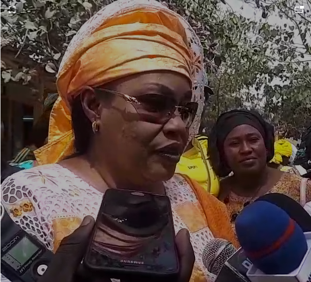 Vidéo : Ndèye Saly Diop, ministre de la famille, appelle les Sénégalais à la….