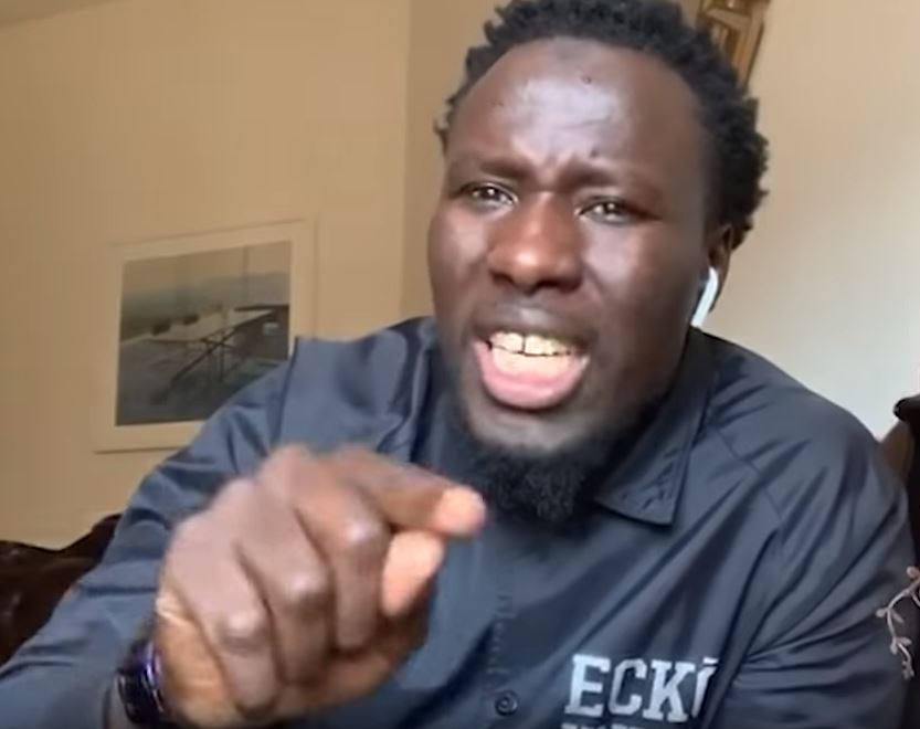 Vidéo – Sény, le fils de Mère Dial, descend Ndoye Bane…