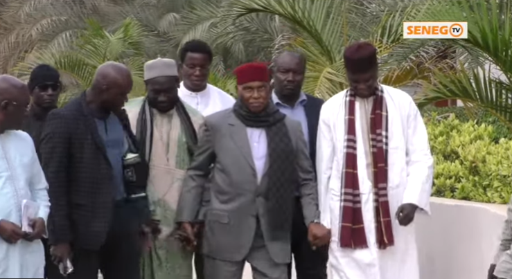Senego TV: L&rsquo;arrivée de Me Wade à la réunion du comité directeur du PDS