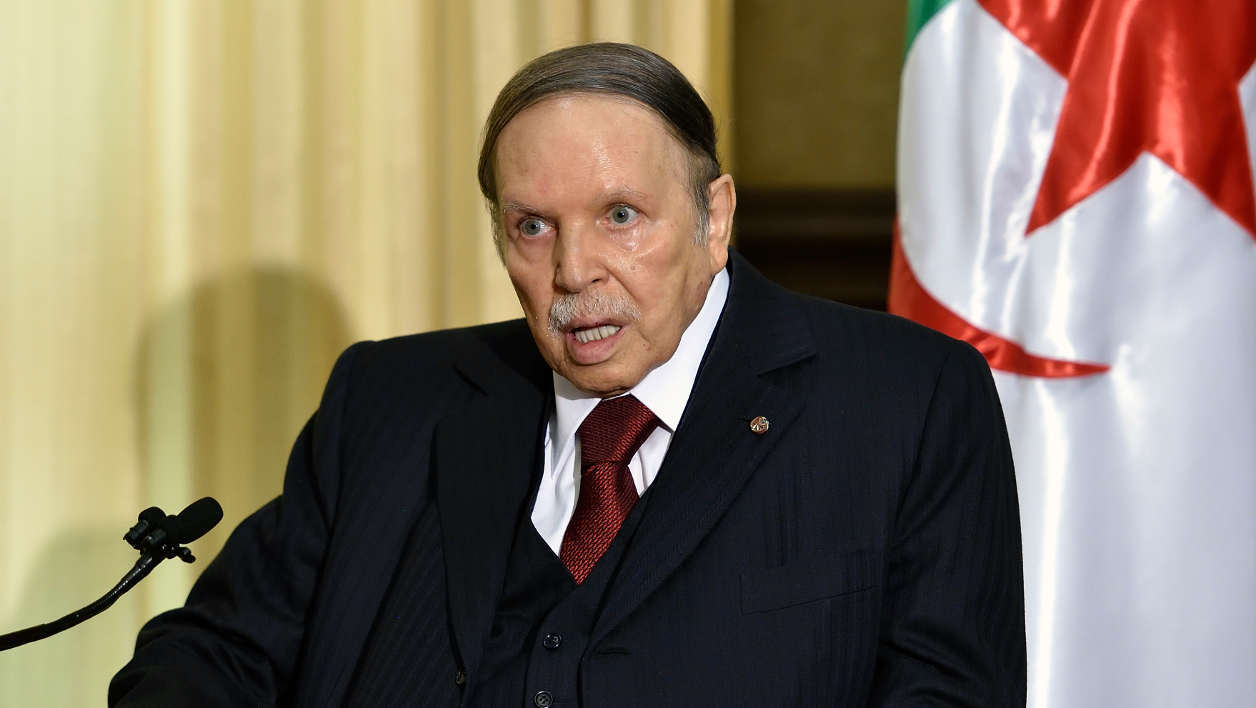 Algérie : Bouteflika reste au pouvoir