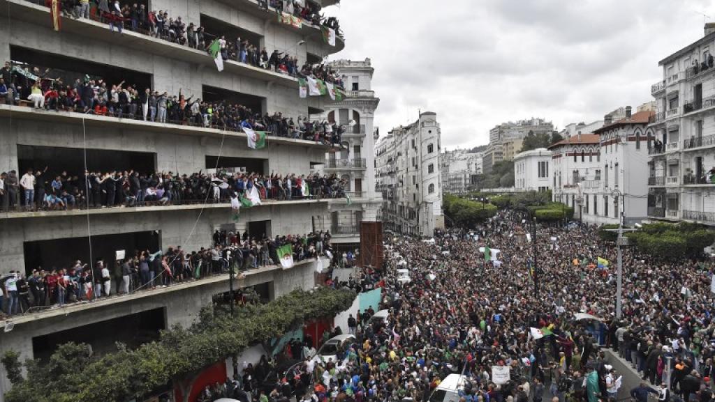 Une mobilisation jamais vue en Algérie, contre la candidature de Bouteflika