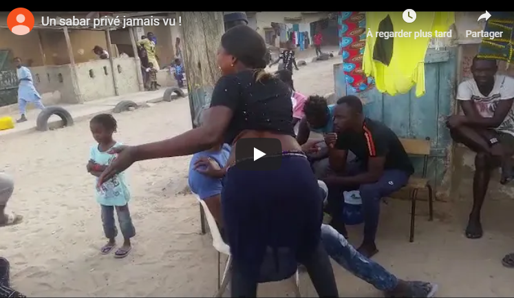 (Vidéo): Incroyable: elle fait du leumbeul en pleine rue. Regardez!