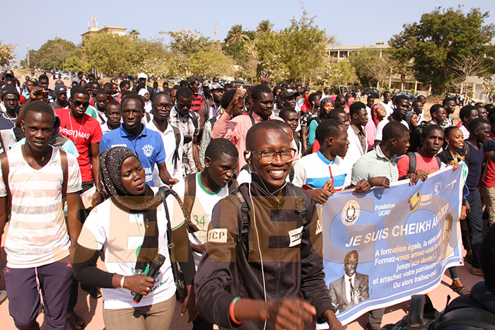 Senego TV – UCAD : 5 000 étudiants marchent pour Cheikh Anta Diop…