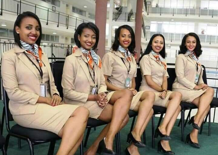 Arrêt sur Image : Ces belles hôtesses n’ont pas survécu au crash de l’avion Ethiopian. Regardez !