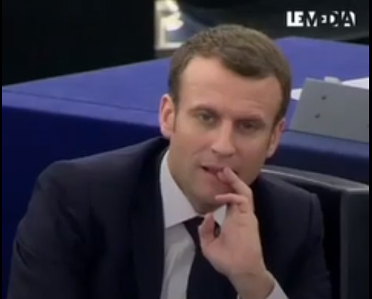 Vidéo :  Ce député Belge brocarde Macron, comme jamais un Président africain n’oserait faire. Regardez !