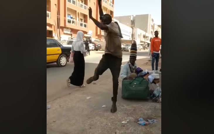 Danse endiablée : Ce mécanicien éblouit la toile…