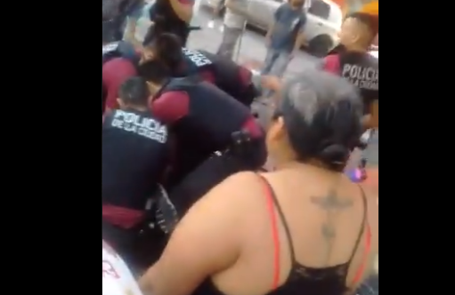 Vidéo – Argentine : Un Sénégalais sauvagement battu par 6 policiers…