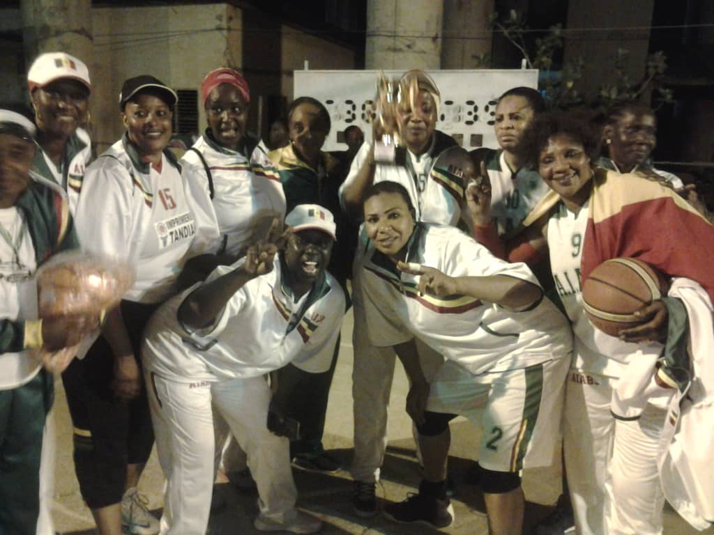 Le Sénégal remporte le tournoi International des anciennes basketteuses (Photos)