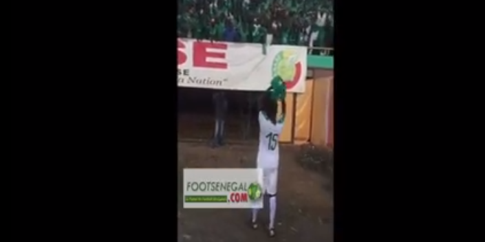 Vidéo: Krépin Diatta danse avec Allez Casa