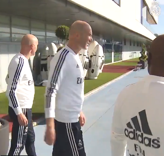 Vidéo – La 1ère journée d’entraînement de Zidane pour son retour au Real Madrid…