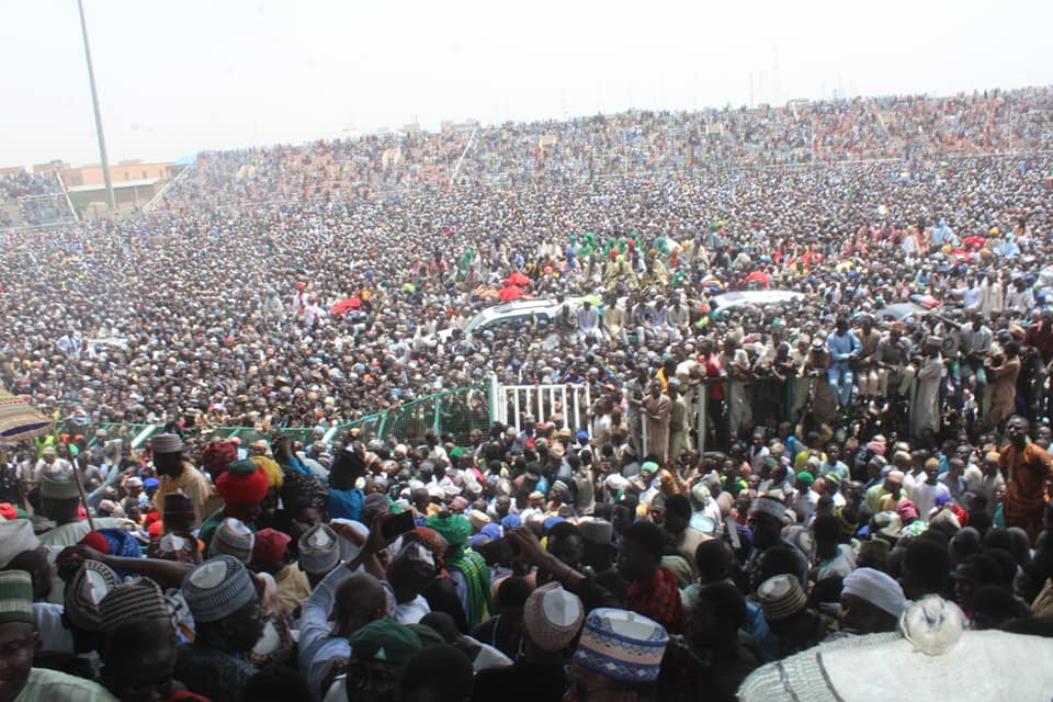 Nigéria: des milliers de disciples célèbrent Baye Niass au stade de Kano (8 photos)