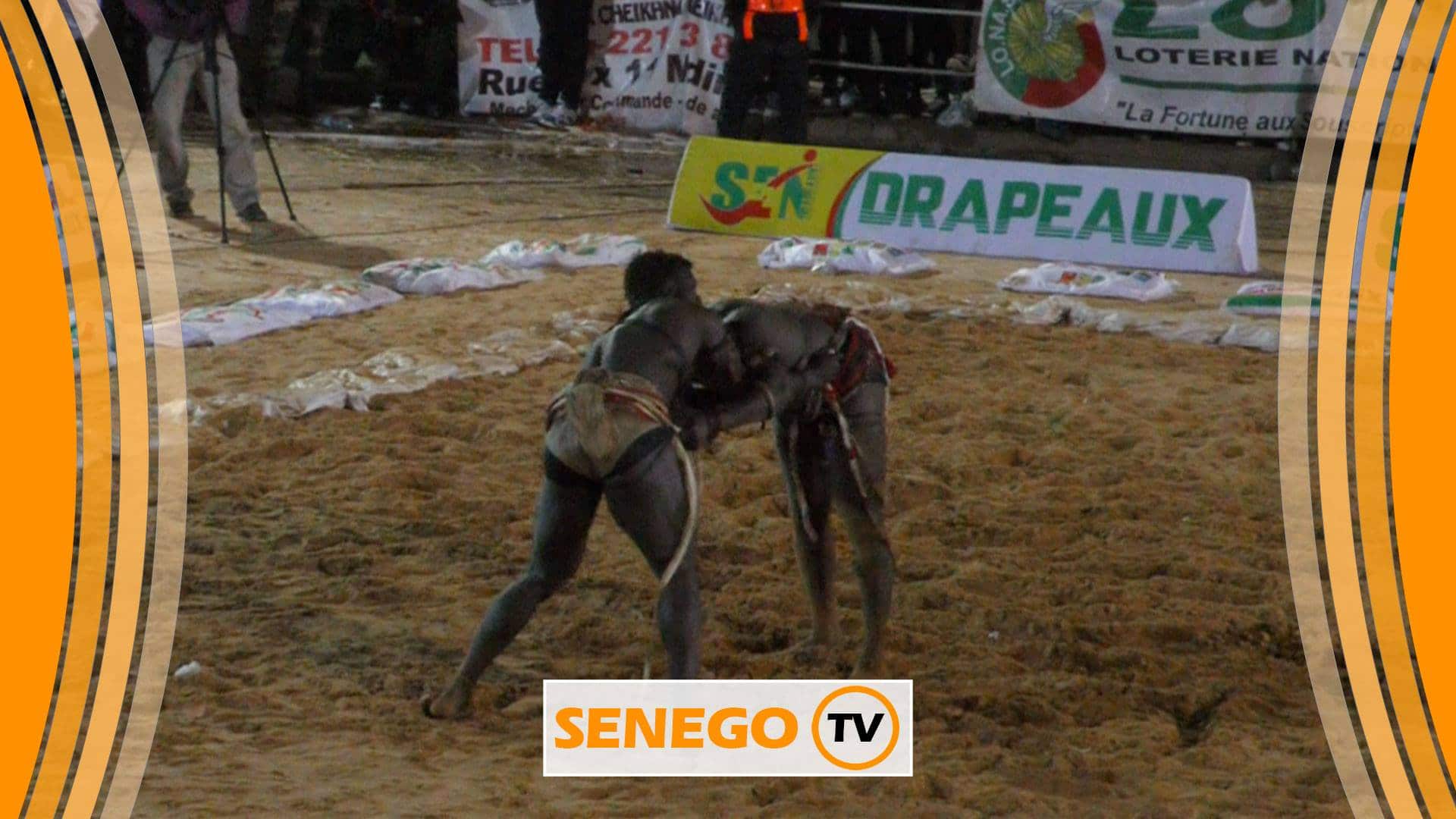 Senego TV: Wouly 2 détruit Ambulance