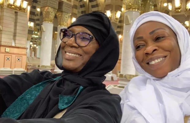 Oumrah – Les sœurs Ndour, Aby et Ngoné à la Mecque (vidéo et photos)