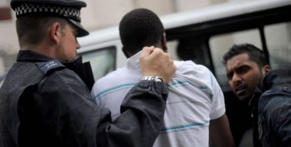 Italie : Le Sénégalais agresse le policier et tente de voler une…