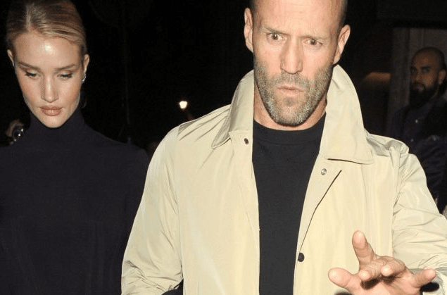 Jason Statham : Un escroc se fait passer pour lui et vole une fortune à une fan… (photos)