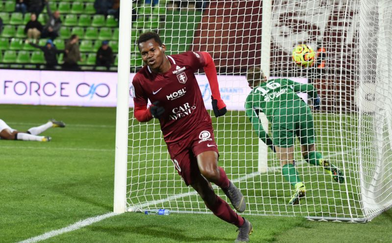 Ligue 2 : Metz se rapproche de la montée grâce à un doublé de Habib Diallo…