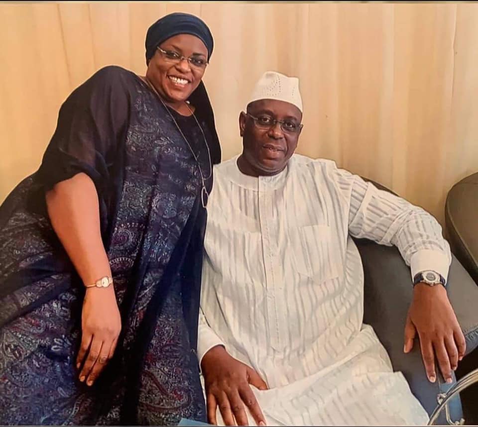 Arrêt sur image : Le couple présidentiel très heureux