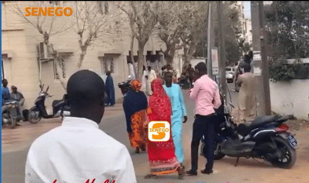 Décès de Cheikh Béthio: Son domicile à Mermoz pris d&rsquo;assaut par les thiantacounes (Video)