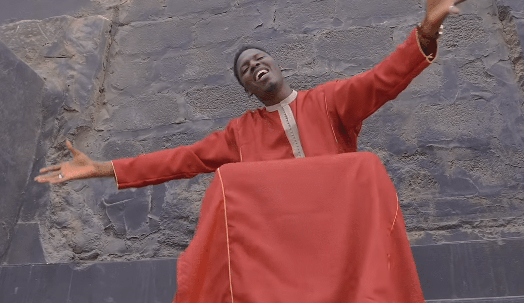 « Madinatoun Nabi », le nouveau clip de Kane Diallo.[Vidéo]
