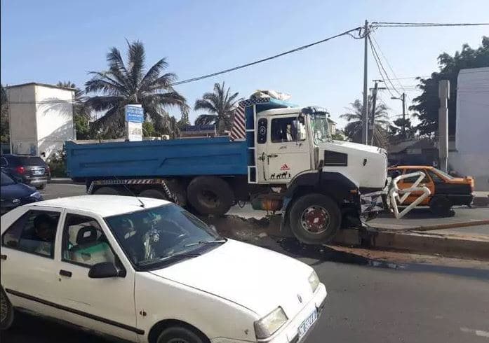 Grave accident : Un camion fait 4 morts à Poste Thiaroye