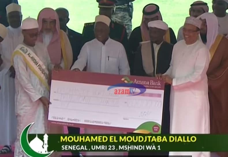 Mouhammad Diallo remporte un autre concours de récital de Coran en Tanzanie… (vidéo)
