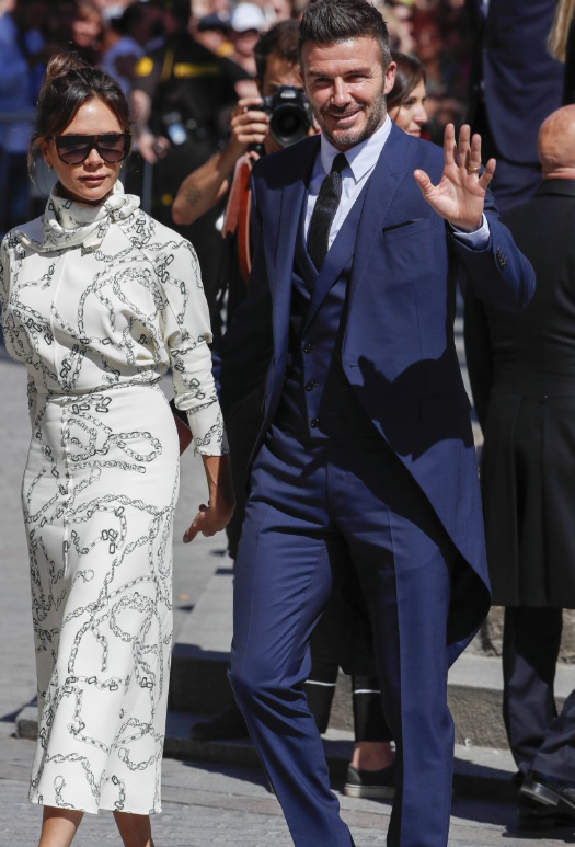 En couple depuis 2012 et parents de trois enfants, le footballeur Sergio Ramos et l\u0027actrice Pilar Rubio se sont mariés le samedi 15 juin 2019 à Séville.