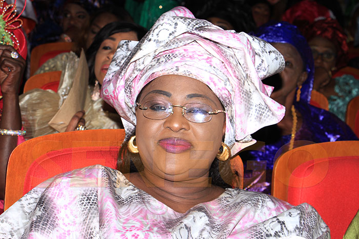 Enquête BBC : La députée Awa Niang apporte son soutien à Aliou Sall