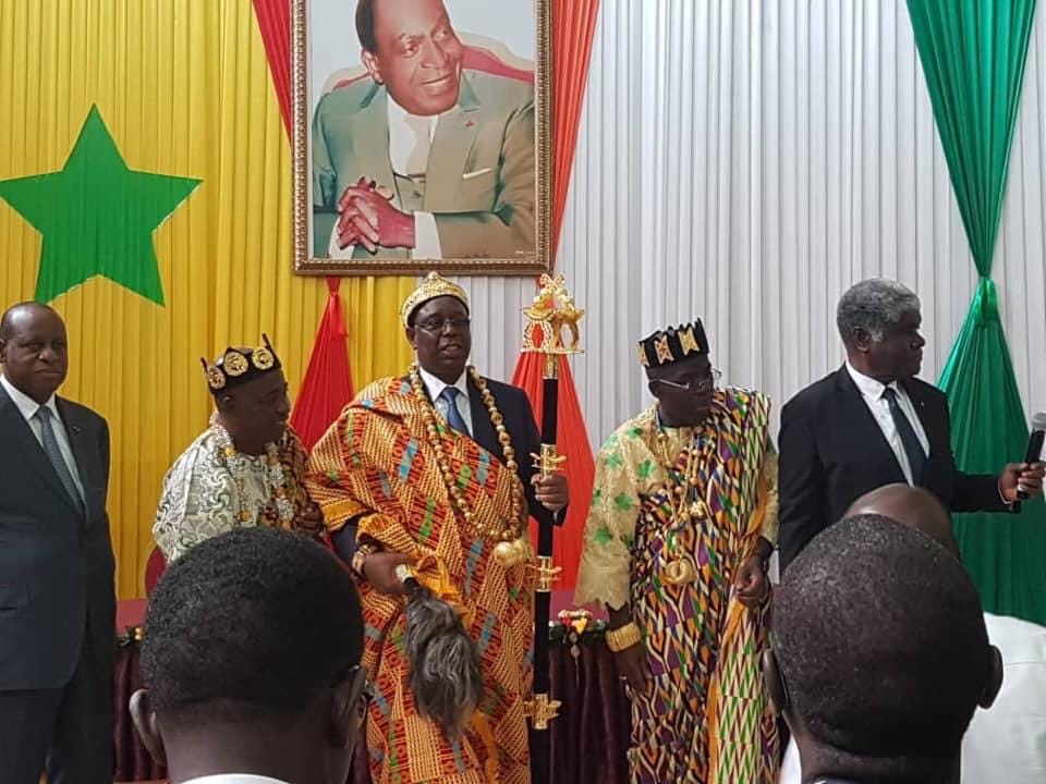 Côte d’Ivoire : Macky Sall intronisé citoyen d’honneur d’Abidjan (Photo)