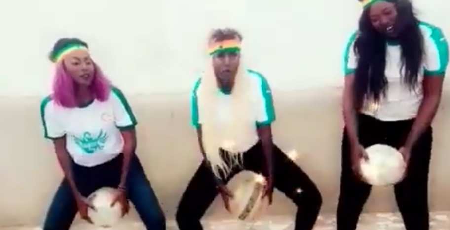 Sénégal- Ouganda : Le nouveau leumbeul de Dieyna dédié aux Lions [Vidéo]