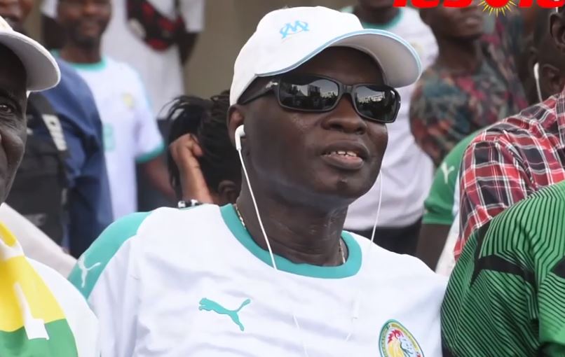 Can 2019 : Omar Péne en mode 12ème Gaïndé au milieu des étudiants…(vidéo)