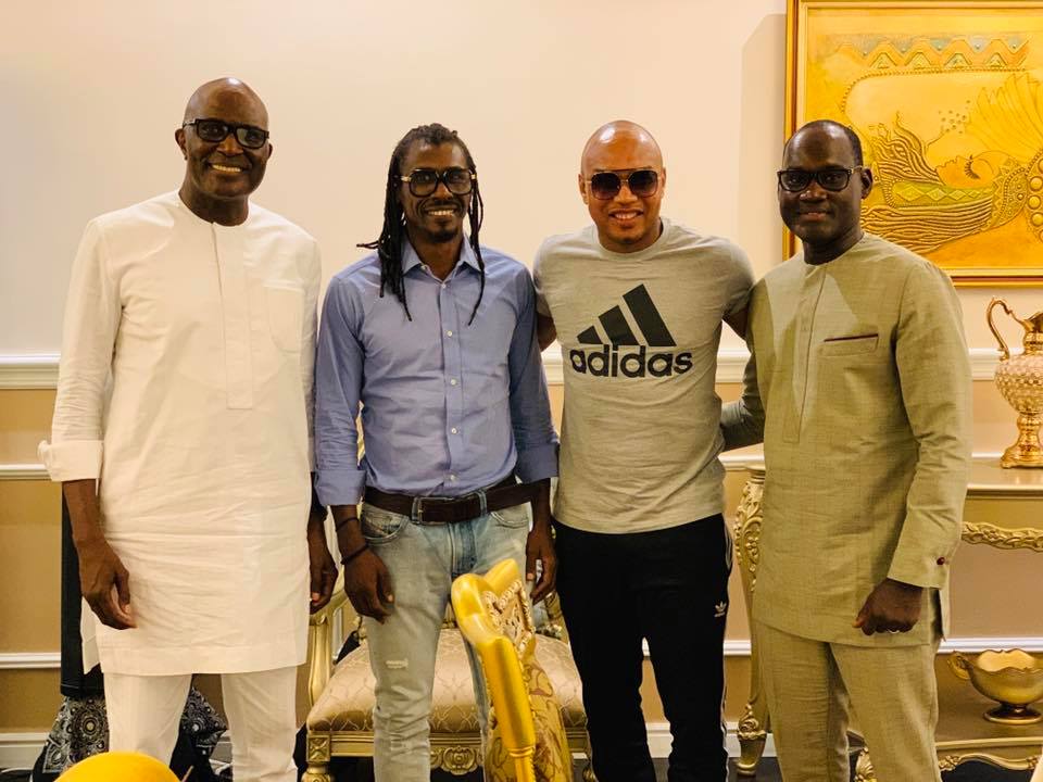 67781833 2348293621950397 7963174717483909120 n - Babacar Ngom réunit Diouf et Aliou Cissé autour d'une table (photos)
