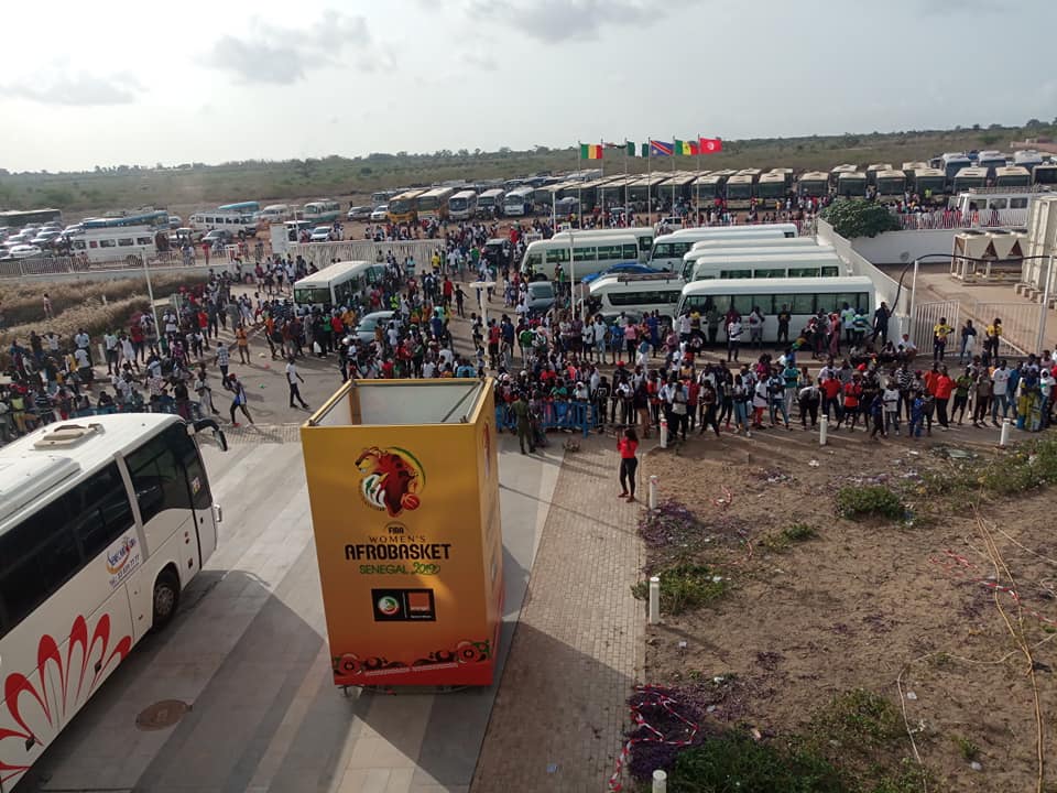 Dakar Aréna trop petit pour la finale (photos)