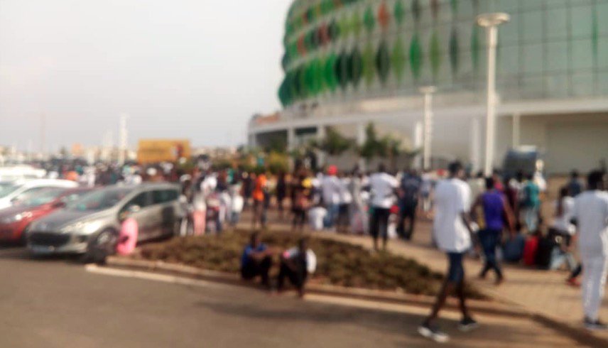 ar7 - Dakar Aréna trop petite pour la finale (photos)