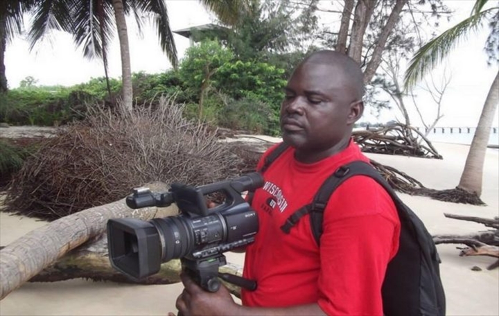 Gabon : Un journaliste de Rfi interdit d’exercice pour deux mois
