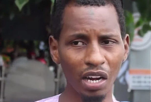 Accusé par Ouzin, le tailleur dément : « Dou deugue, niawalou mako yéré… »