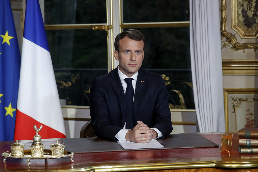 France: Macron rend hommage à l’ancien chef de l’Etat Jacques Chirac