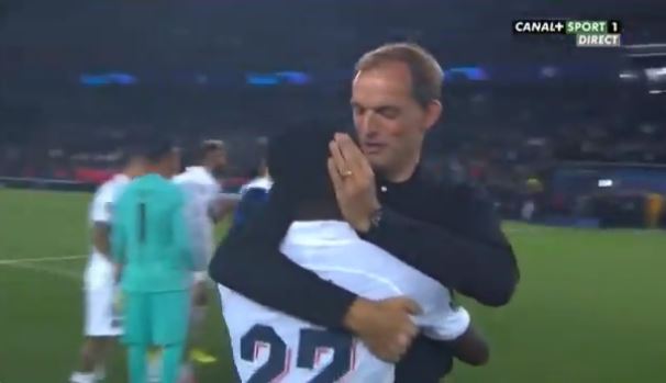 Thomas Tuchel congratule Gana Gueye après son match XXL (Vidéo)