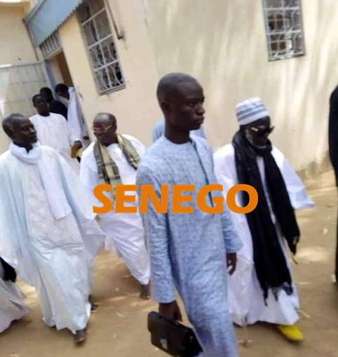 bn - Serigne Mountakha rend visite à la famille de Serigne Abdou Khadre (Photos)