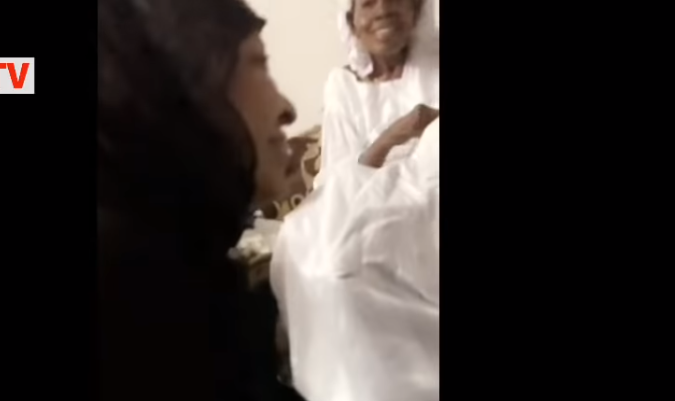 Magal de Touba : Viviane chez la fille aînée de Serigne Saliou…(vidéo)