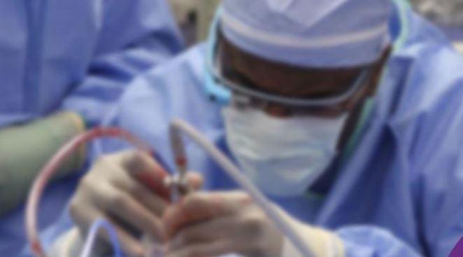 Cité Soprim : Un faux Docteur arrêté en flagrant délit…