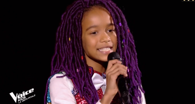 The Voice : Talima chante « Papaoutai » de Stromae et passe en finale