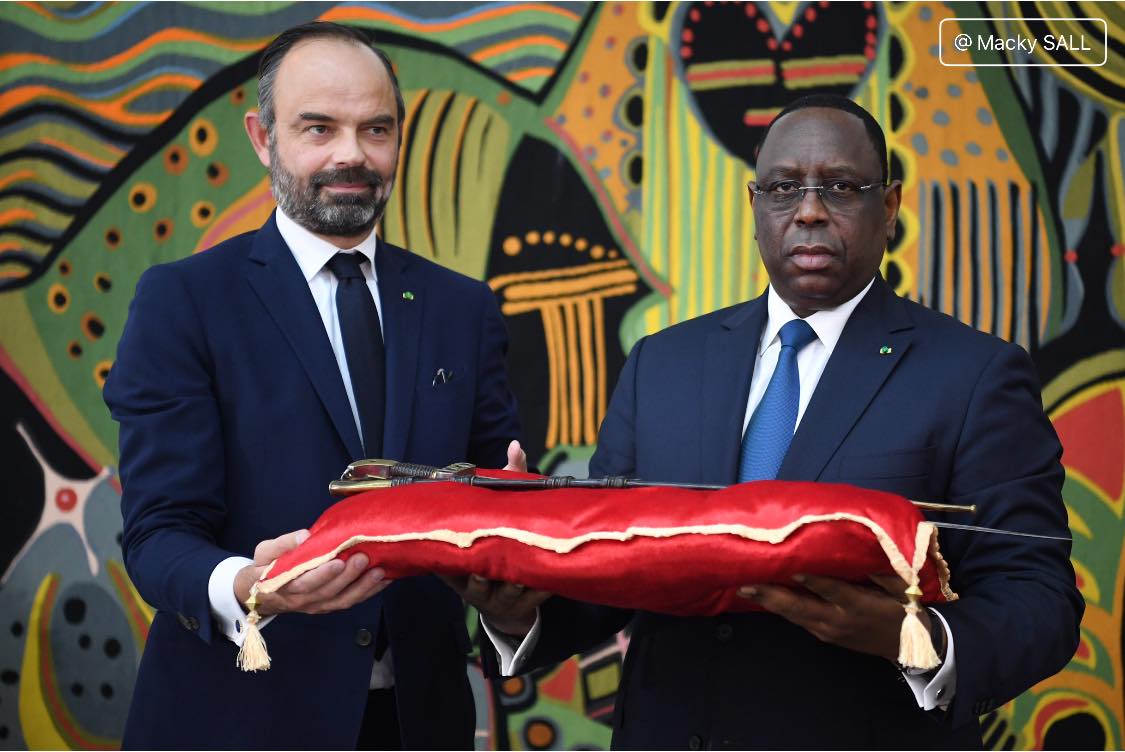 Restitution du sabre – Edouard Philippe: « C’est là qu’est sa place »