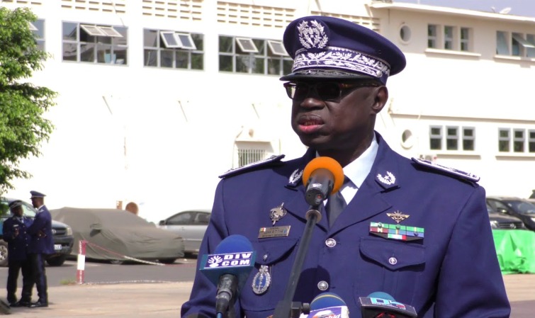 Le nouveau commandant de la gendarmerie, Jean-Baptiste Tine, installé !