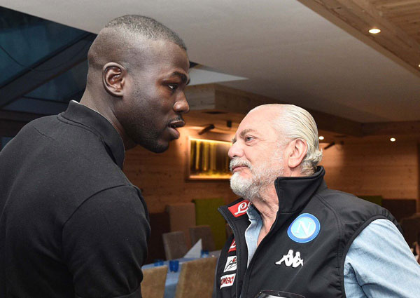 Le président de Naples sanctionne Koulibaly et ses coéquipiers