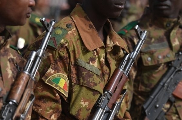 Mali: Quinze militaires tués dans une attaque « terroriste »